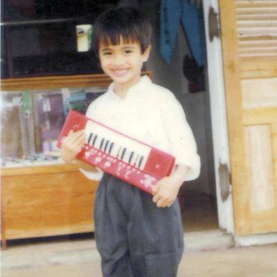 Nam Le bio photo